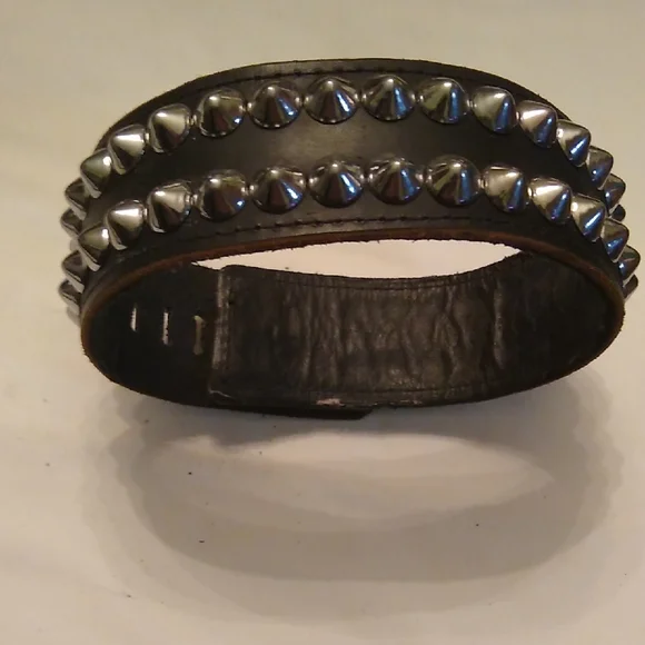 Studded Leather Collar - Picture 8 of 8